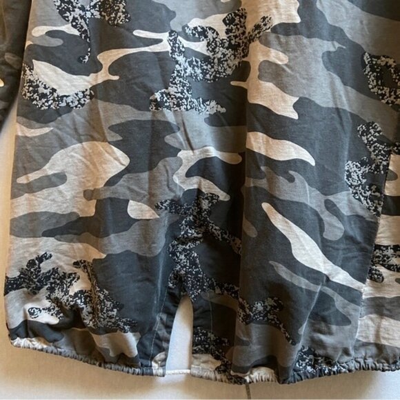 Gigi Moda Camo hooded open front cotton cardigan Sz One Size 22” PTP - Picture 5 of 11